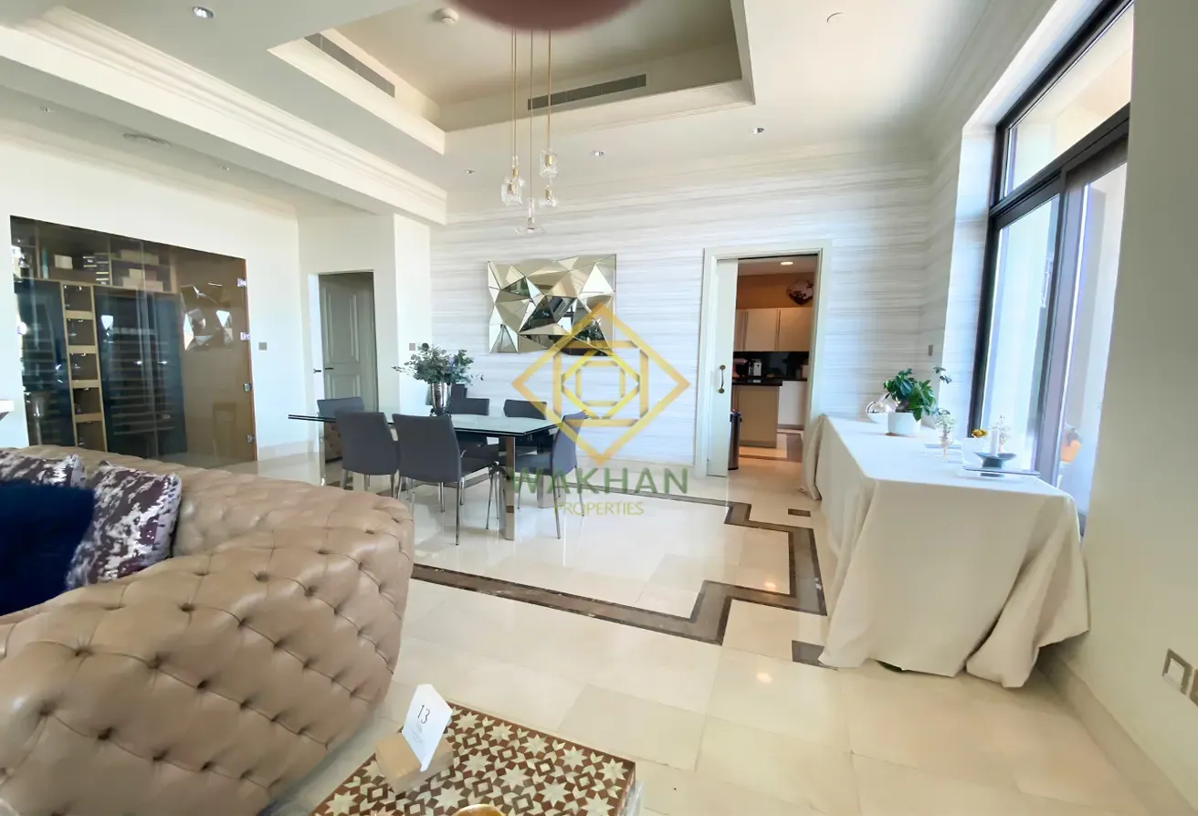 Sea View | Close to OP | Penthouse with Pool | Upgraded