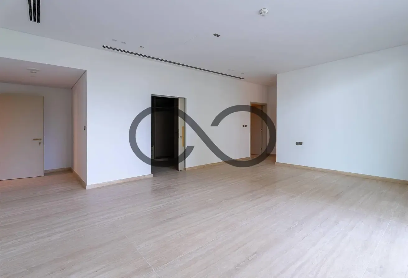 Luxury 4BR + Maid Penthouse | Full Sea & Palm View