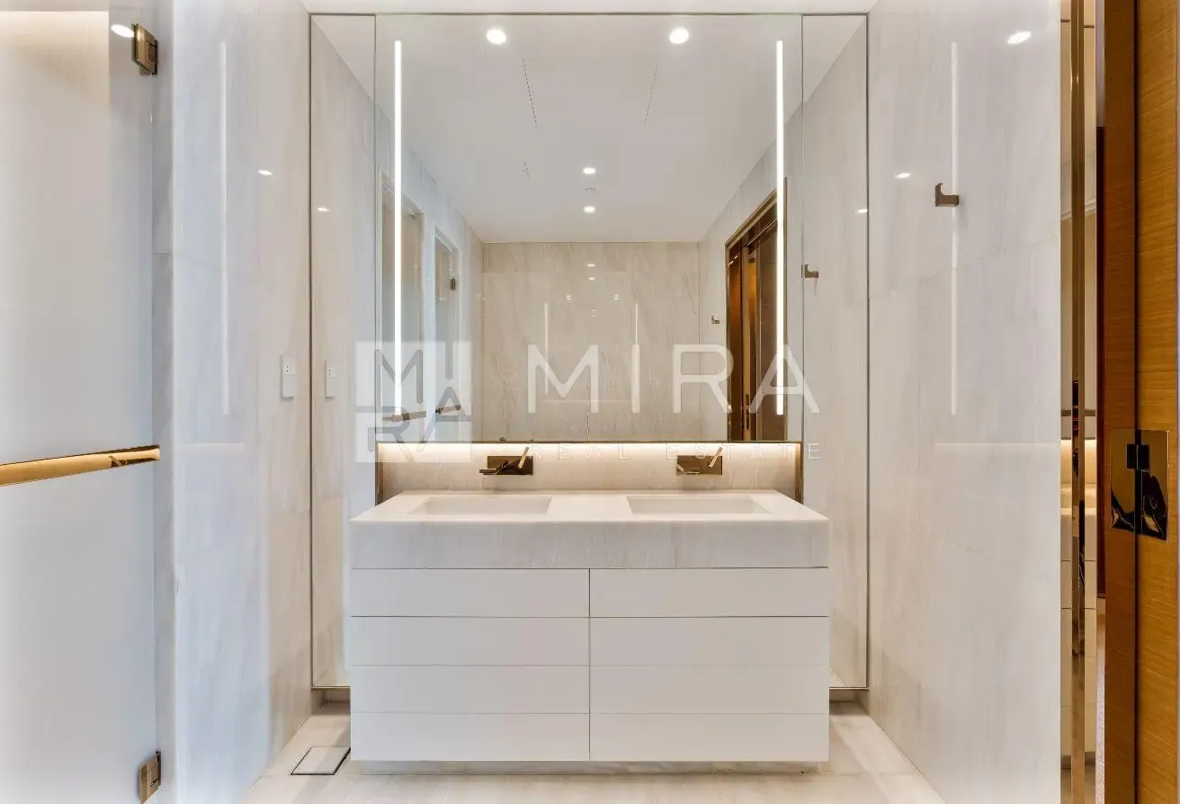 Penthouse | 4 bed | Private Pool | Terrace