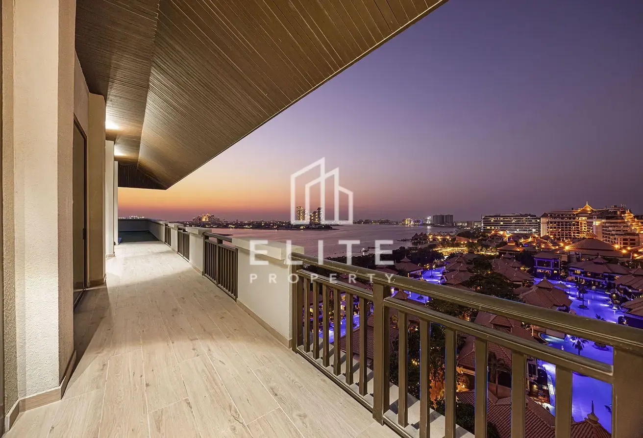 PENTHOUSE, BRAND NEW, VACANT NOW, FULL PALM VIEW