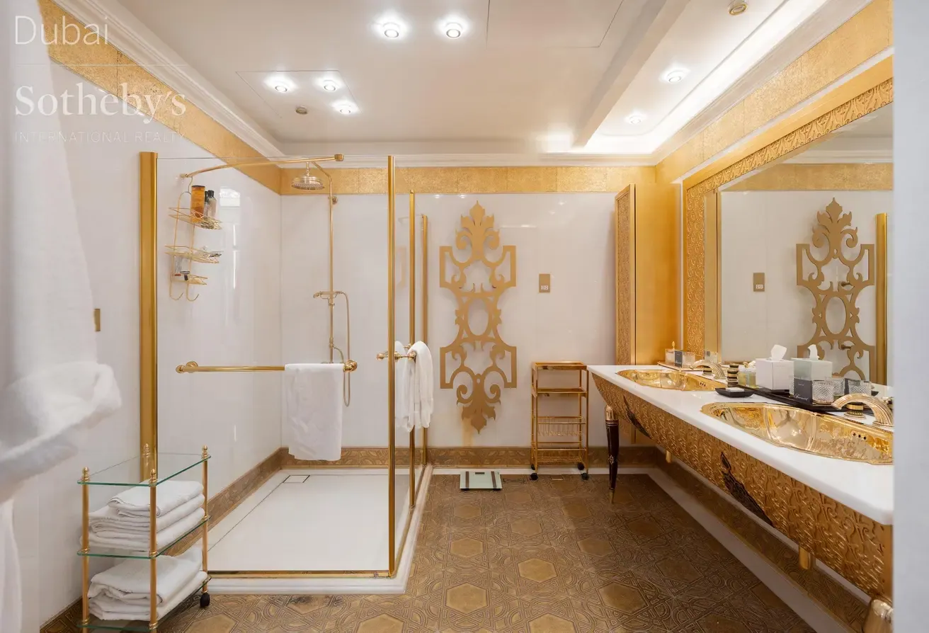Singular Fully-Upgraded Penthouse on Palm Jumeirah