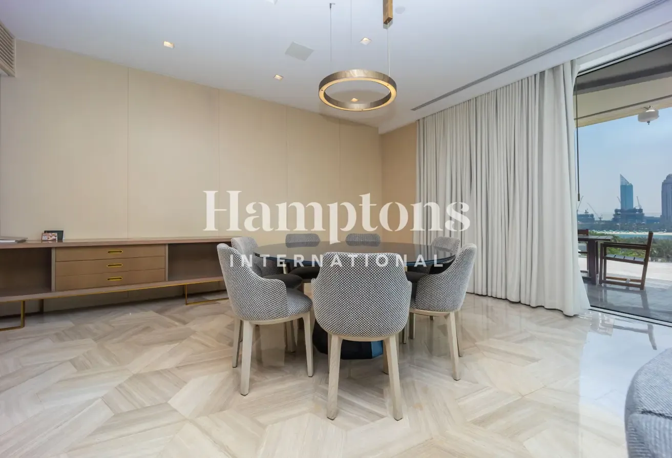 Ultra-Luxury | Corner Penthouse | Private Pool