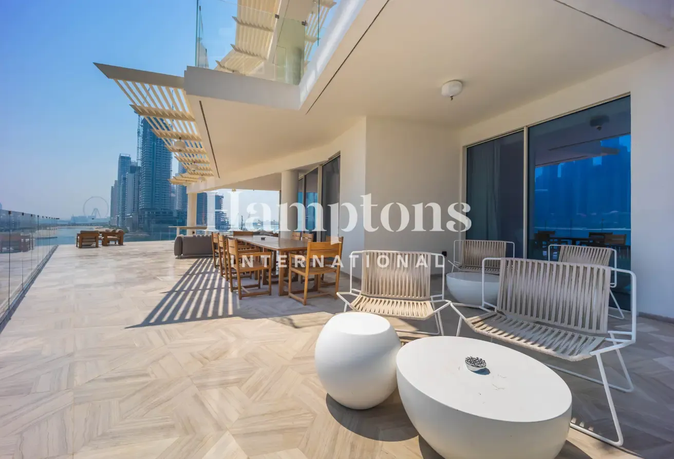 Ultra-Luxury | Corner Penthouse | Private Pool