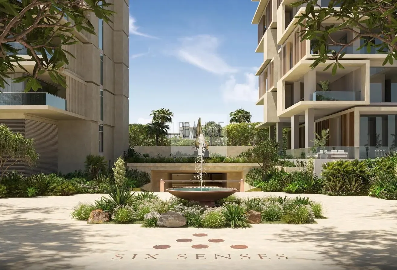 Luxurious | Beachfront Access | Motivated Seller
