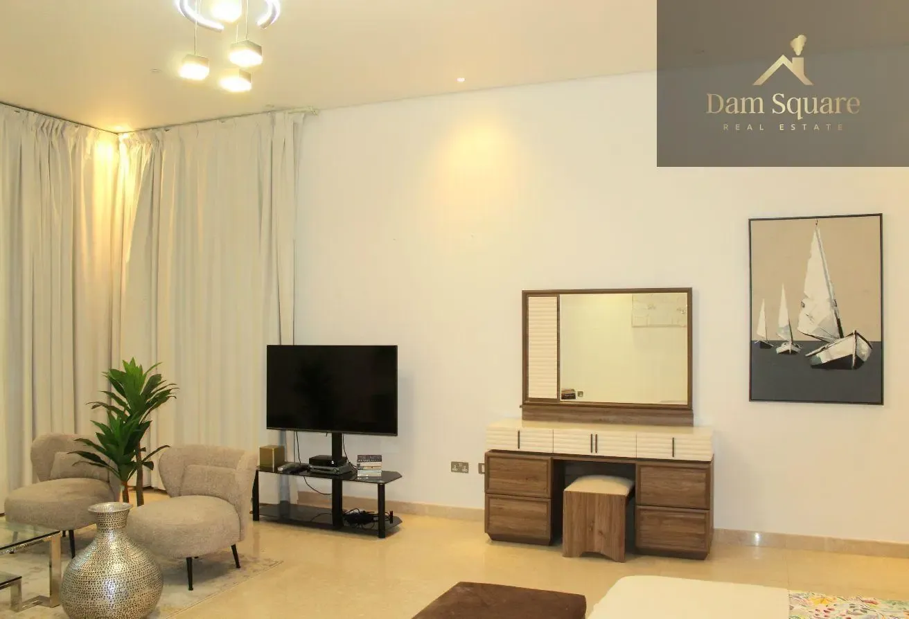 Dream Palm Residences /4 BHK+Maid Penthouse