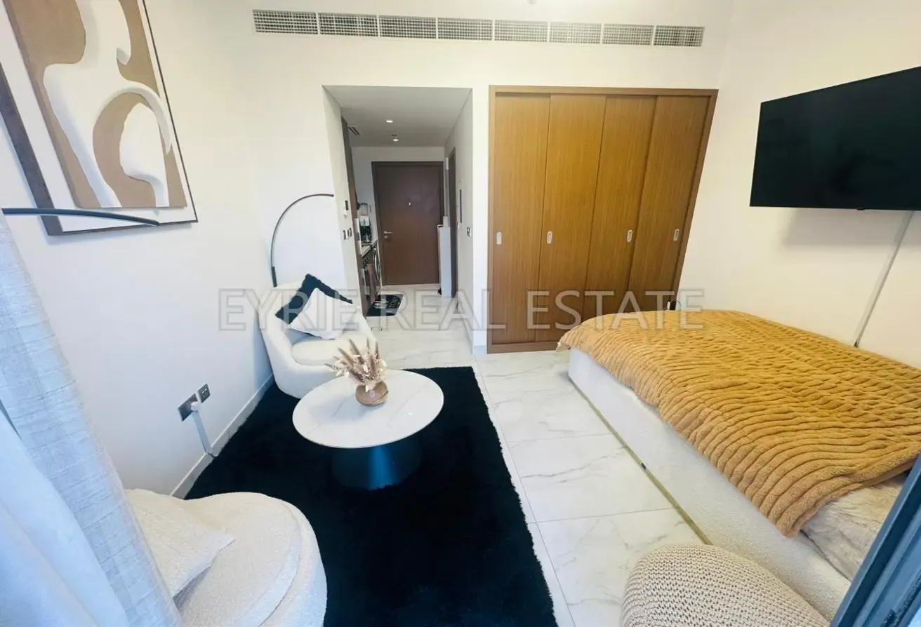 Fully Furnished Studio | Ready to Move in