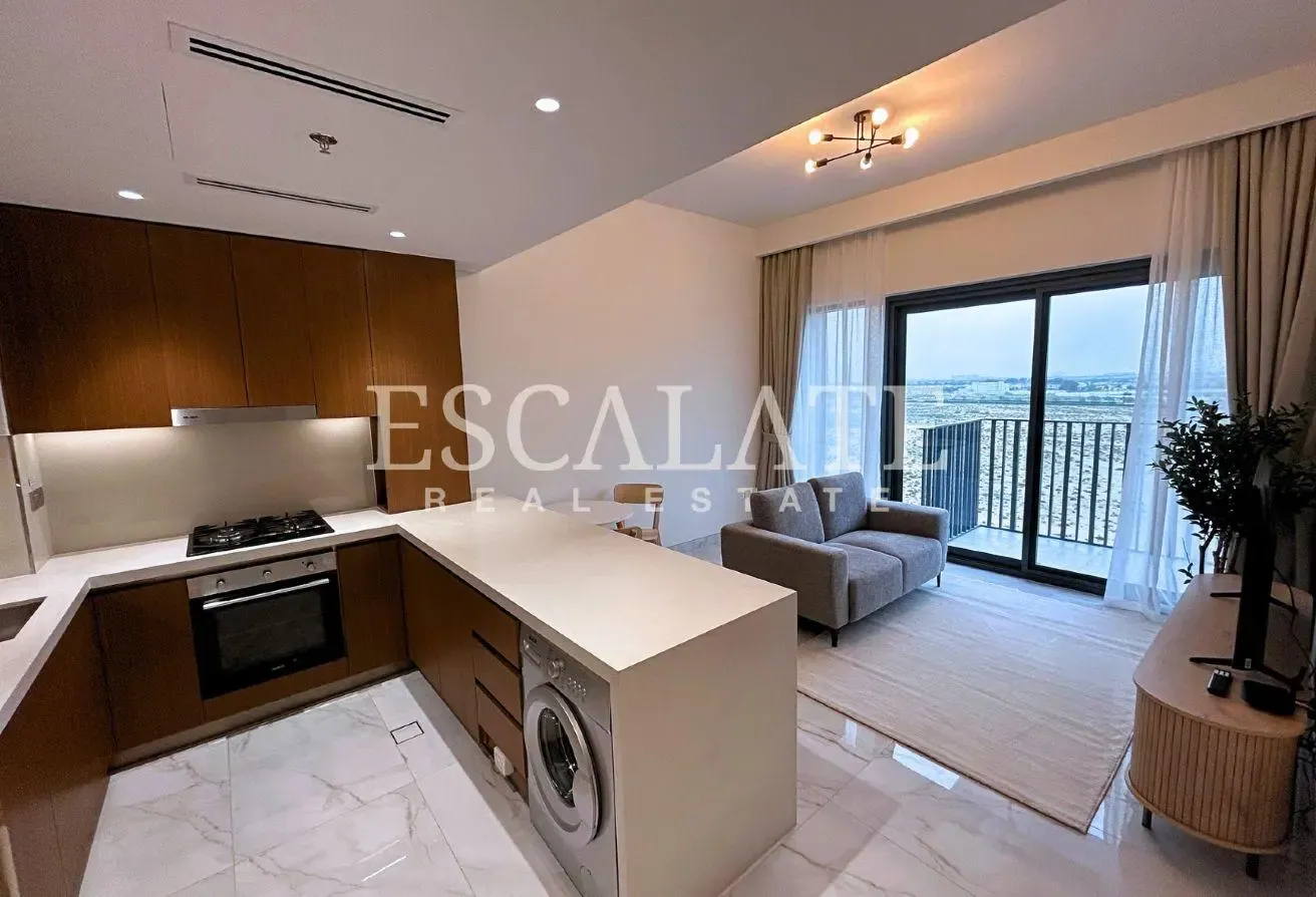 1 Bed | Furnished | High Floor | Community View