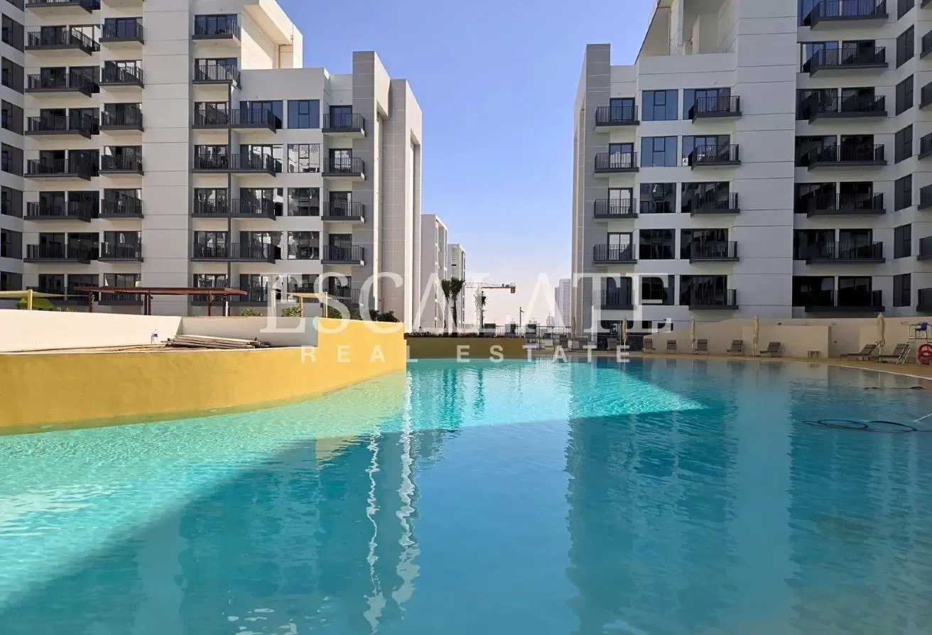 1 Bed | Furnished | High Floor | Community View