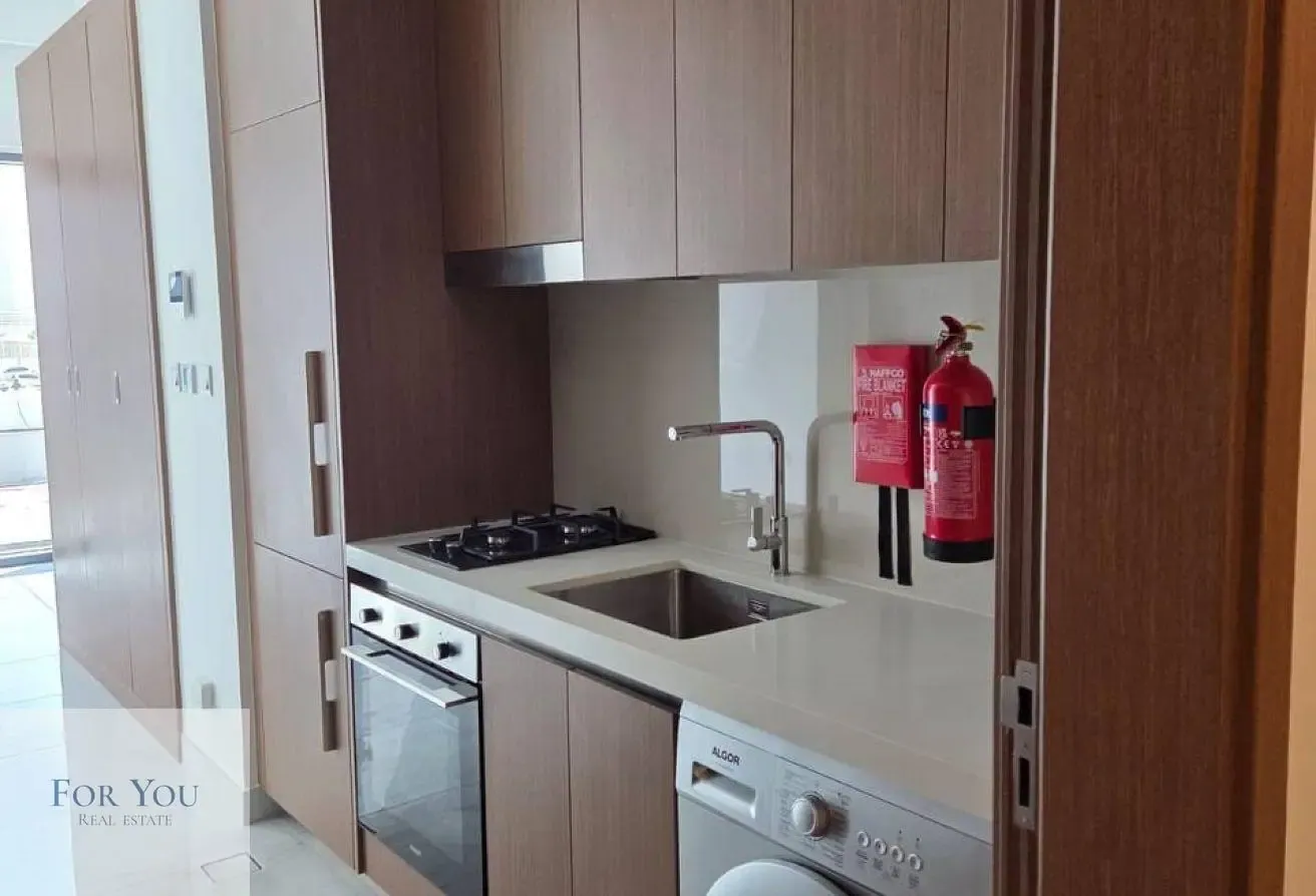 READY TO MOVE | FAMILY COMMUNITY | LAGOON VIEW