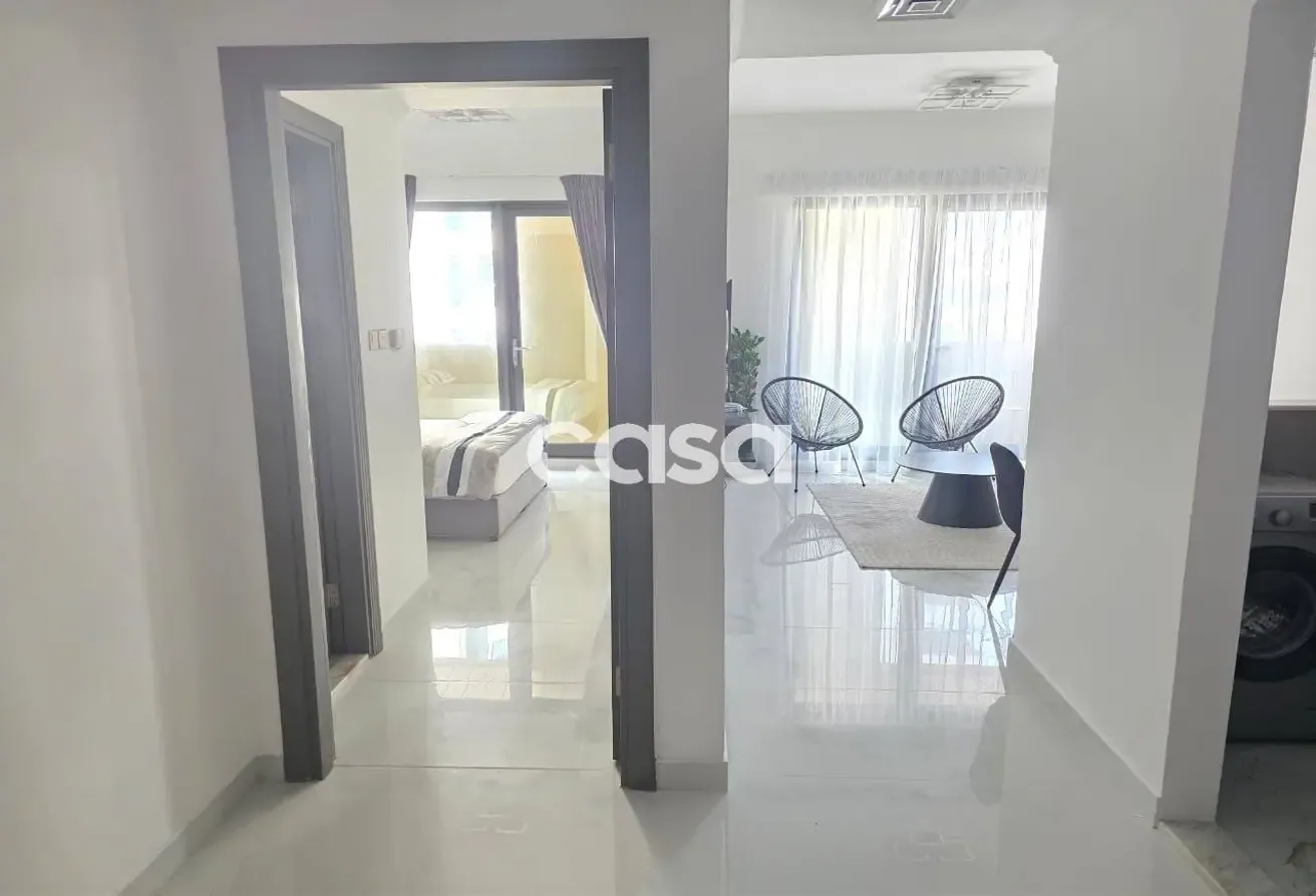 Upgraded | Rented | Mid Floor