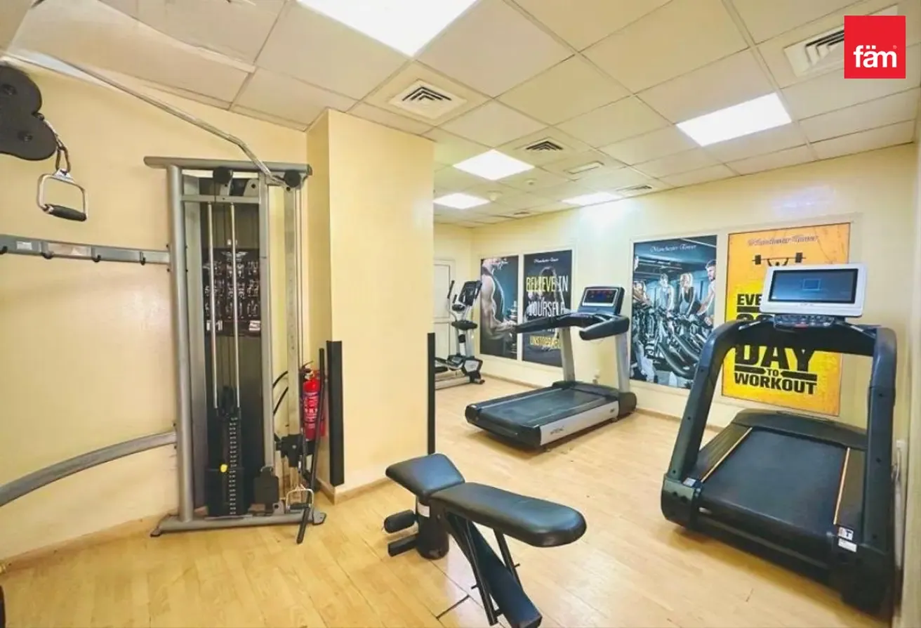 Vacant  | Near Metro | Good Investment