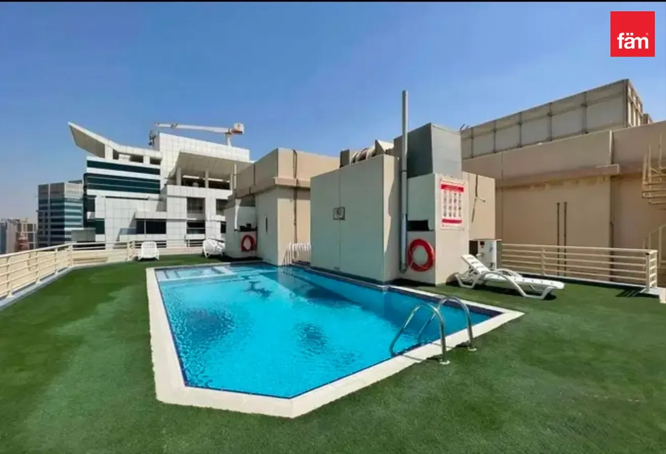 Vacant  | Near Metro | Good Investment