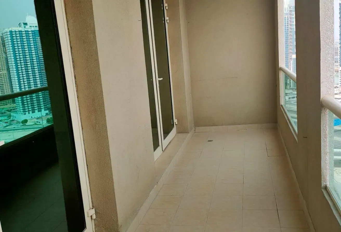Upgraded 2 Bedroom Apartment for Sale | Manchester