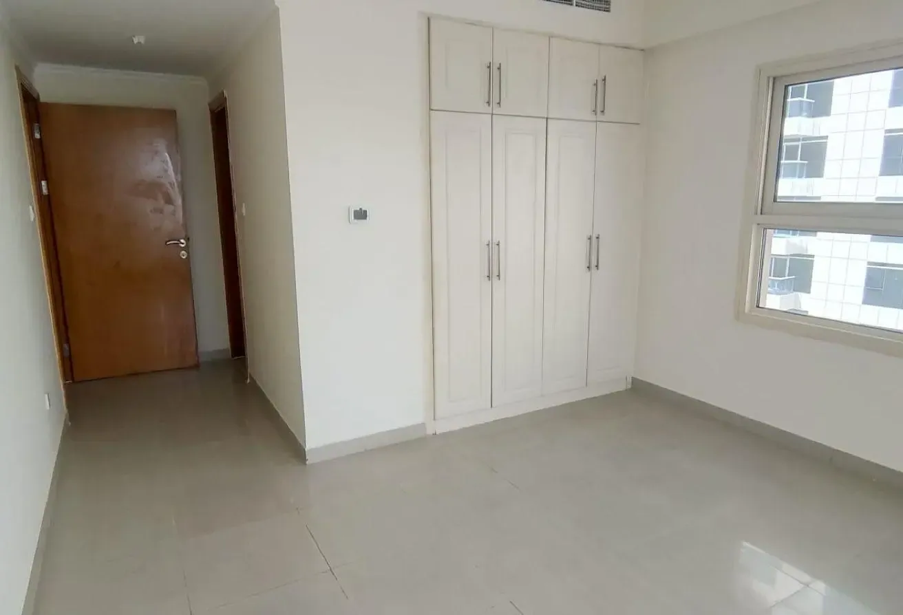 Upgraded 2 Bedroom Apartment for Sale | Manchester