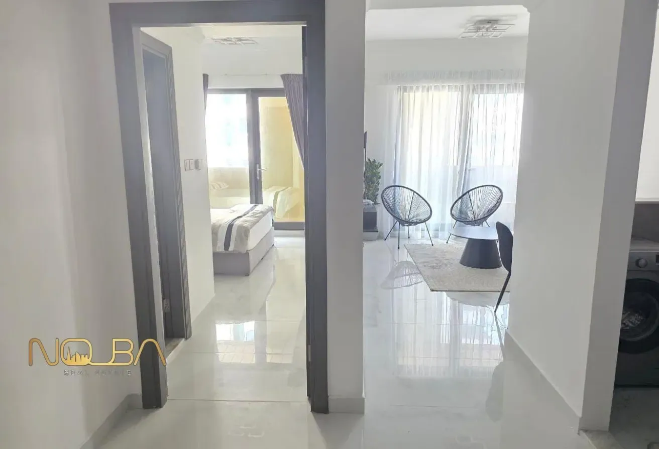 MARINA LIVING | ELEGANT FURNISHED | POOL ACCESS