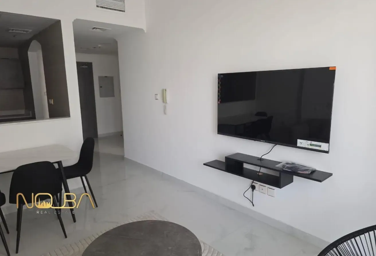 MARINA LIVING | ELEGANT FURNISHED | POOL ACCESS