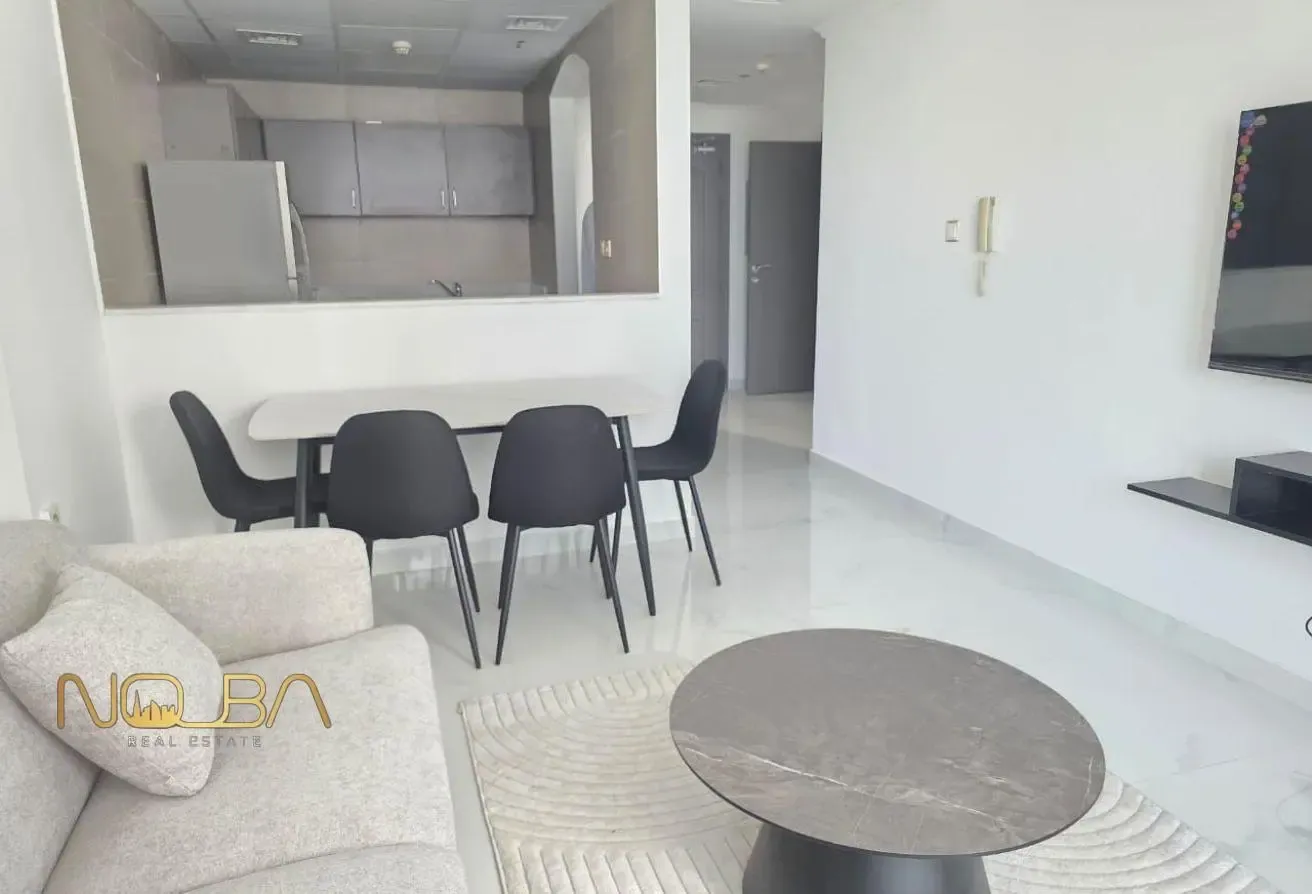 MARINA LIVING | ELEGANT FURNISHED | POOL ACCESS