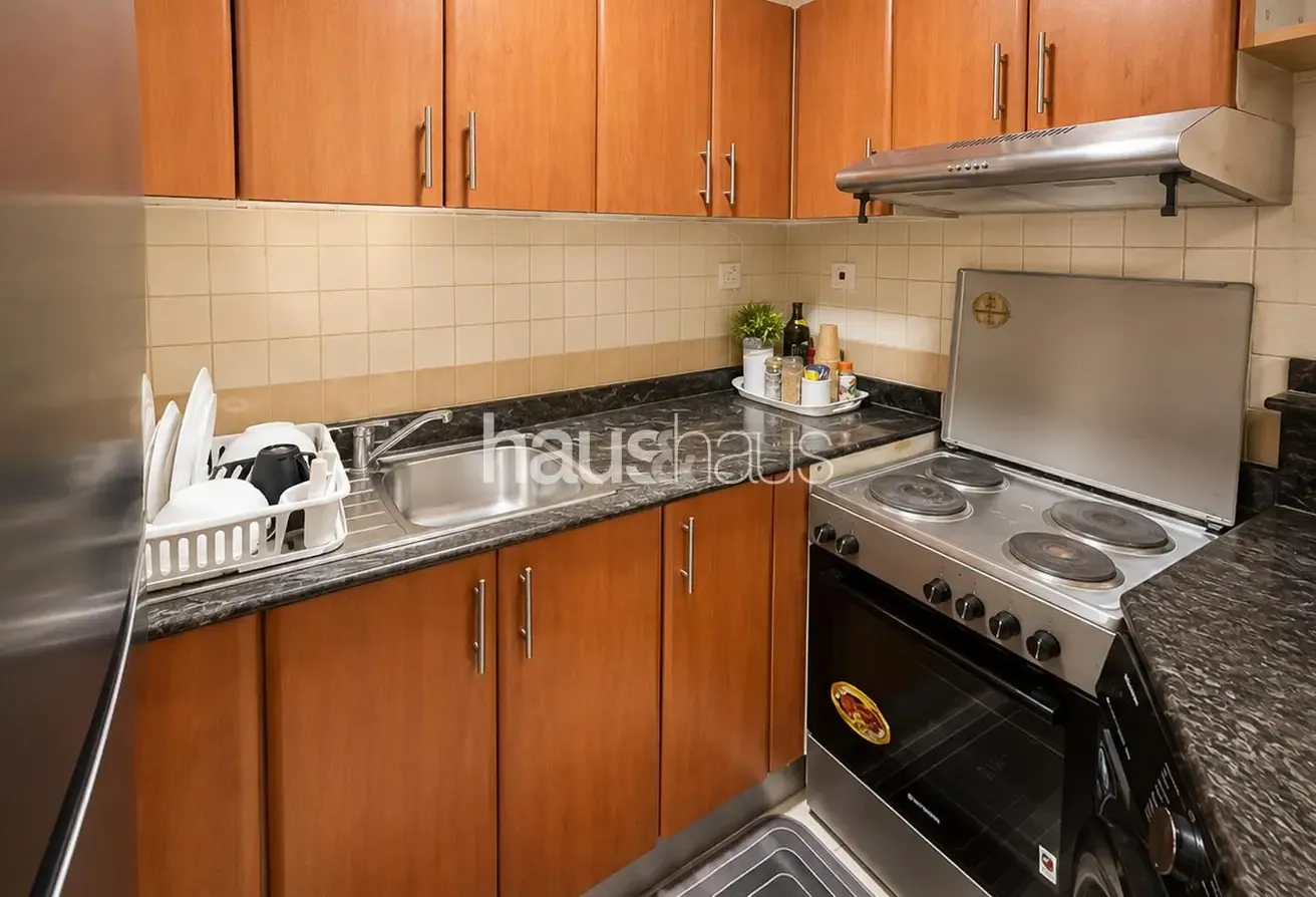 Tenanted | Marina Views | Prime location
