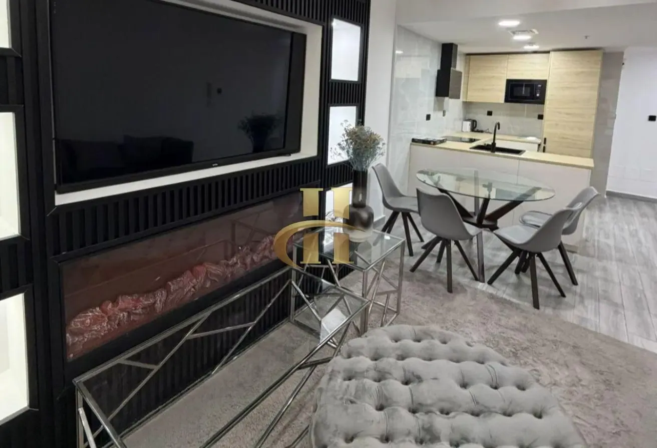Furnished Upgraded 1 BR | Vacant | Inquire Now