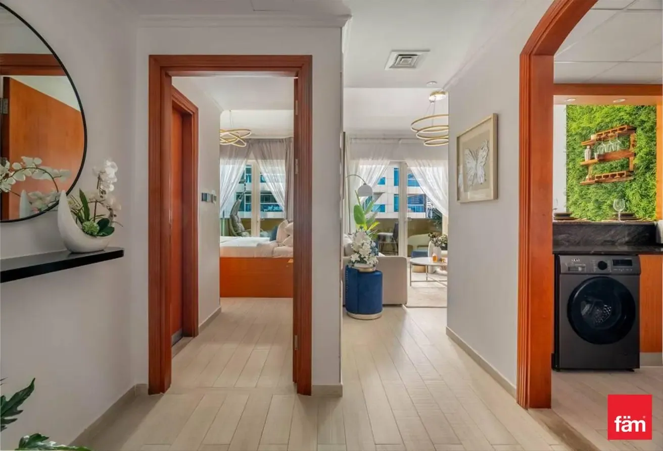 Best Unit | Vacant | Spacious | Furnished