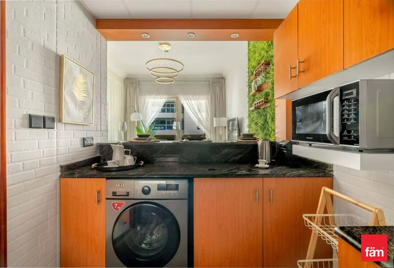 Best Unit | Vacant | Spacious | Furnished