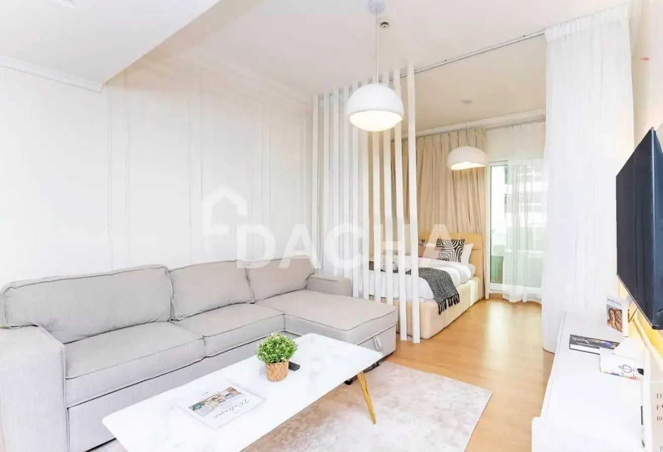 PARTIAL MARINA VIEW | VACANT | HIGH FLOOR