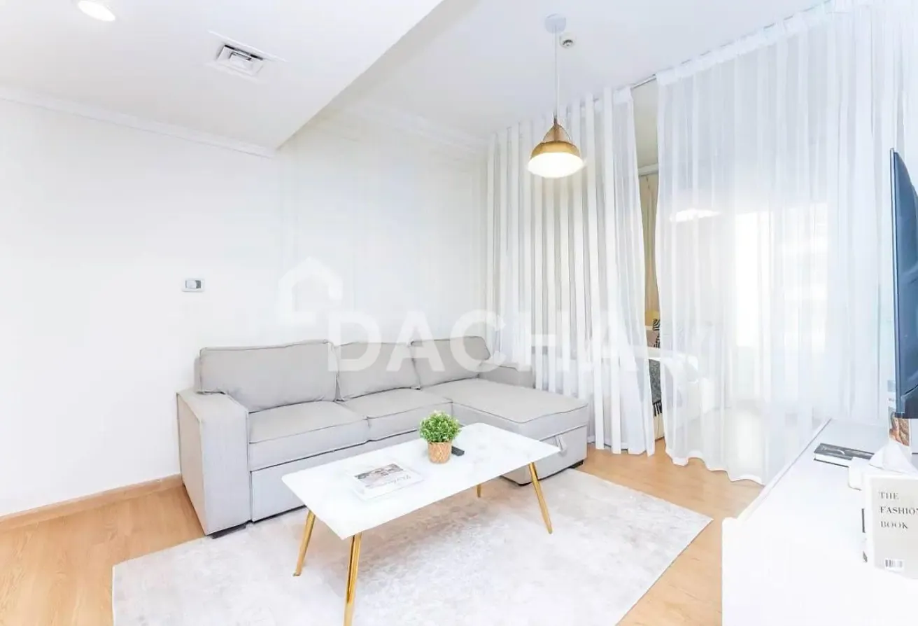 PARTIAL MARINA VIEW | VACANT | HIGH FLOOR