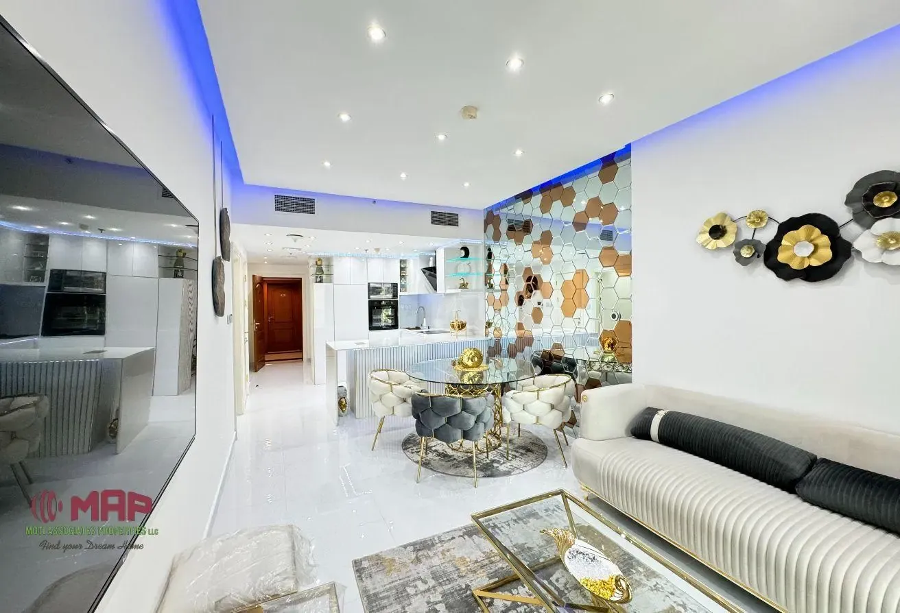 Fully Upgraded |Right opposite Marina walk |Vacant