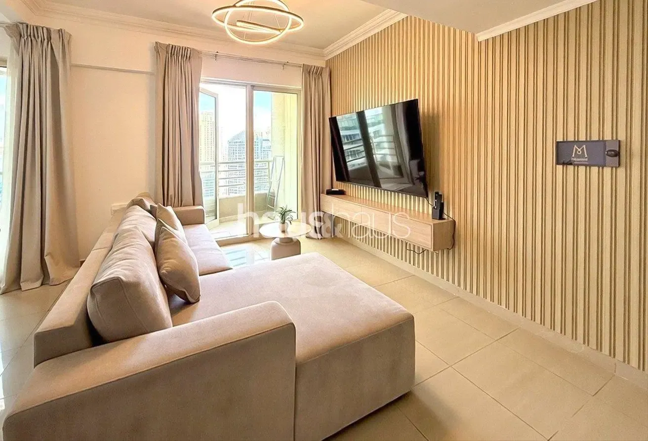 Renovated | Marina Views | Offers Welcome!