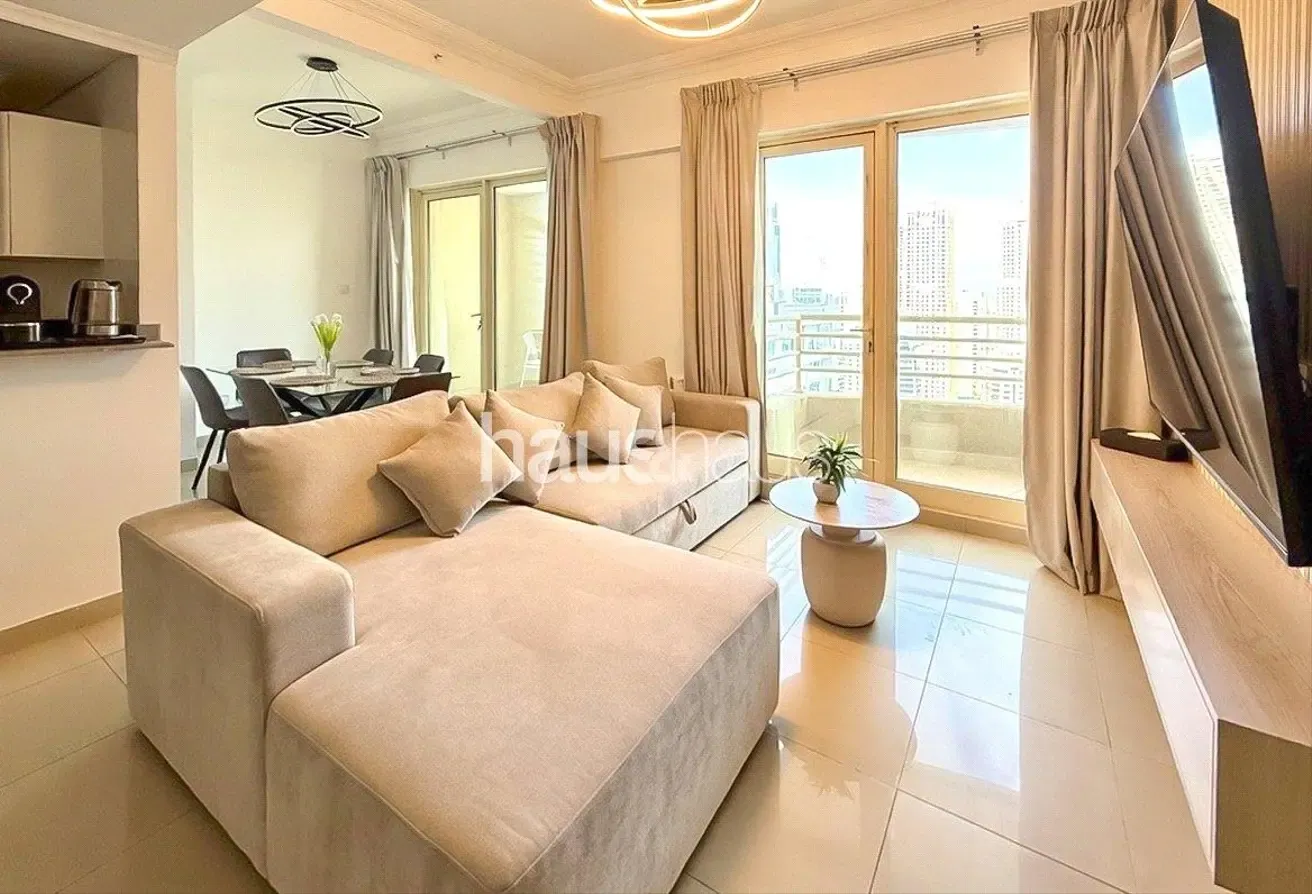 Renovated | Marina Views | Offers Welcome!