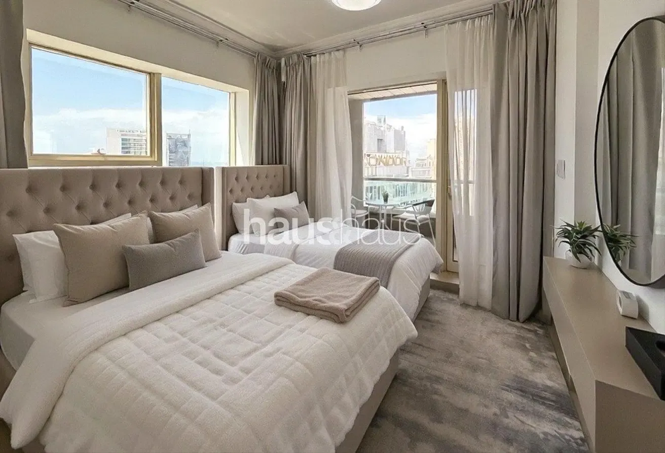 Renovated | Marina Views | Offers Welcome!