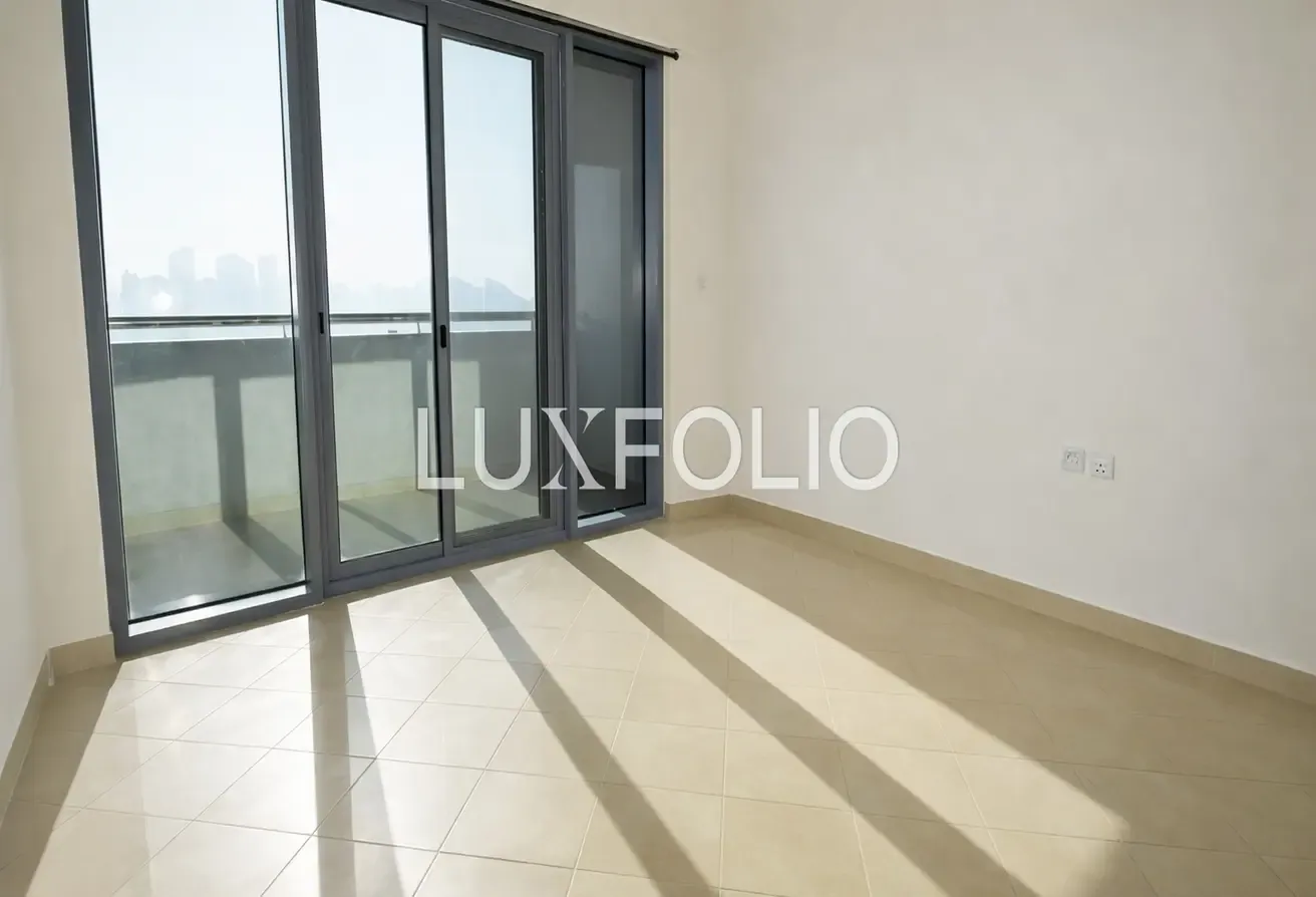 1 Bed | Vacant now | 990 Sqft | Motivated
