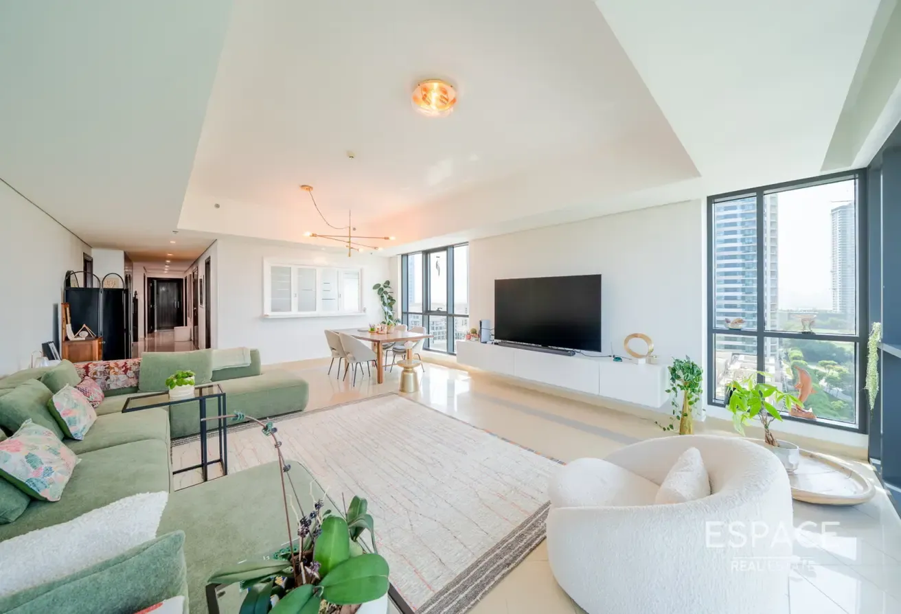 Exclusive | Full Golf Course View | 3BR