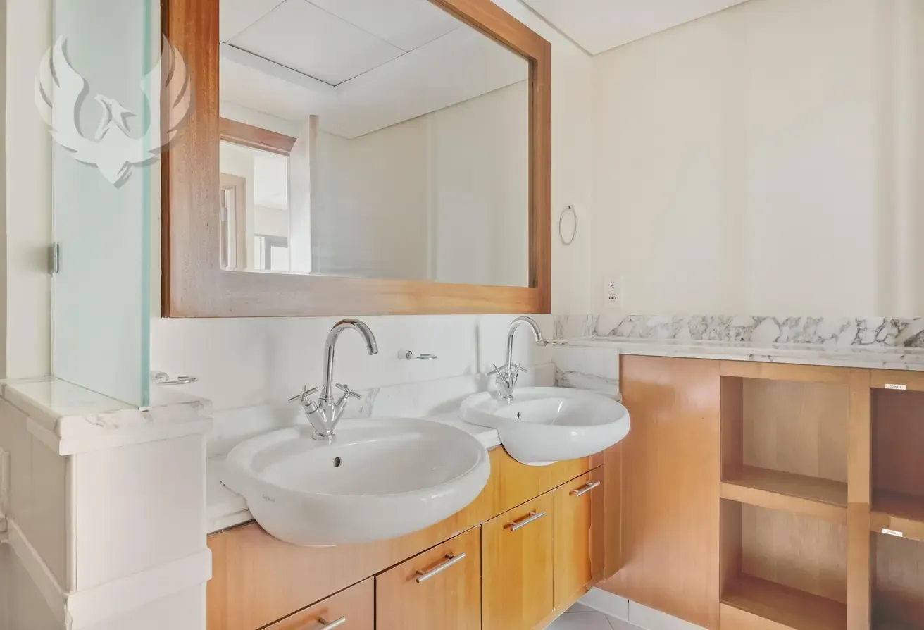 Exclusive | Fully Furnished | Lake View | Vacant