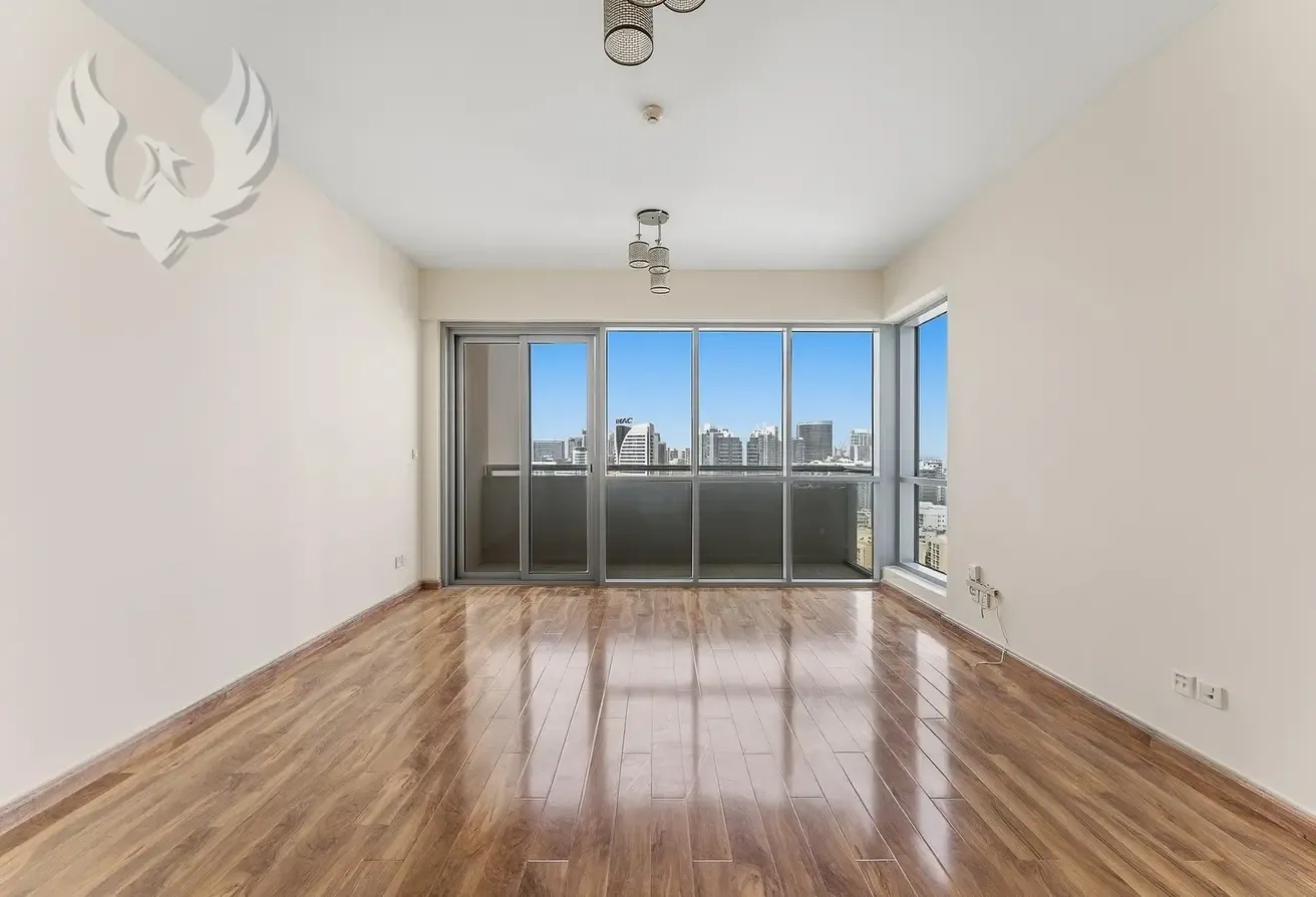 Exclusive | Fully Furnished | Lake View | Vacant