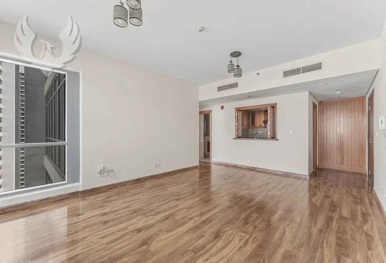 Exclusive | Fully Furnished | Lake View | Vacant