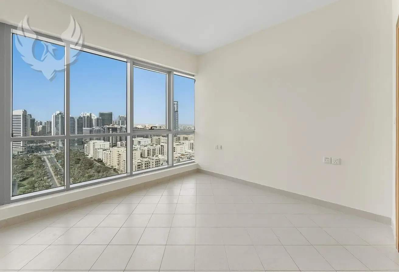 Exclusive | Fully Furnished | Lake View | Vacant