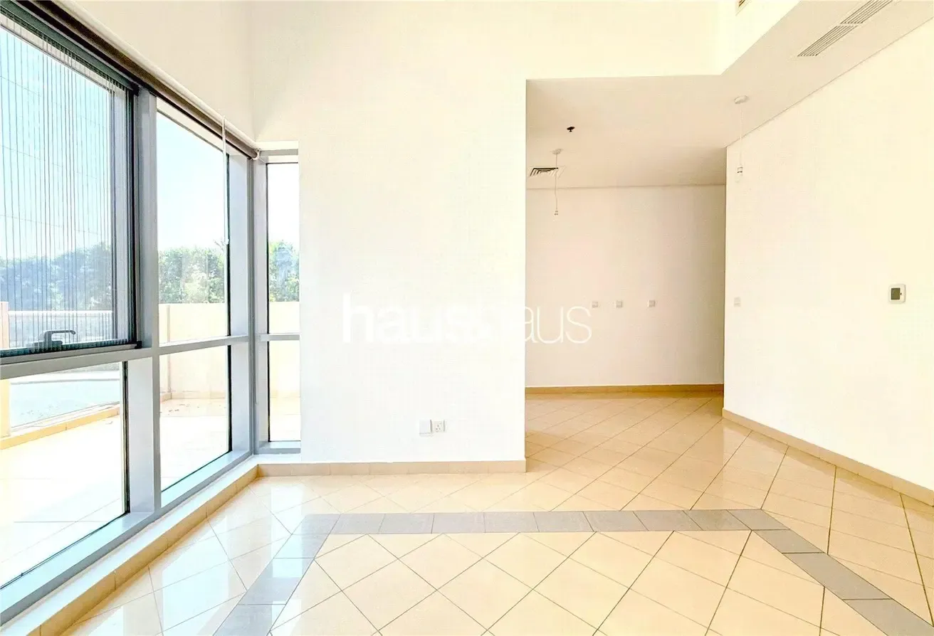 Vacant | Large Private Terrace | Ground Floor
