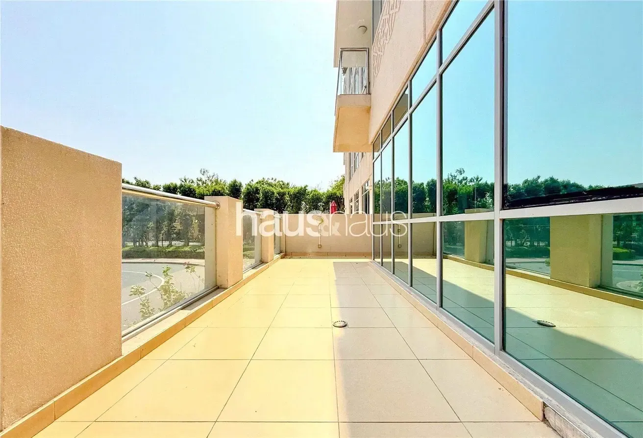 Vacant | Large Private Terrace | Ground Floor