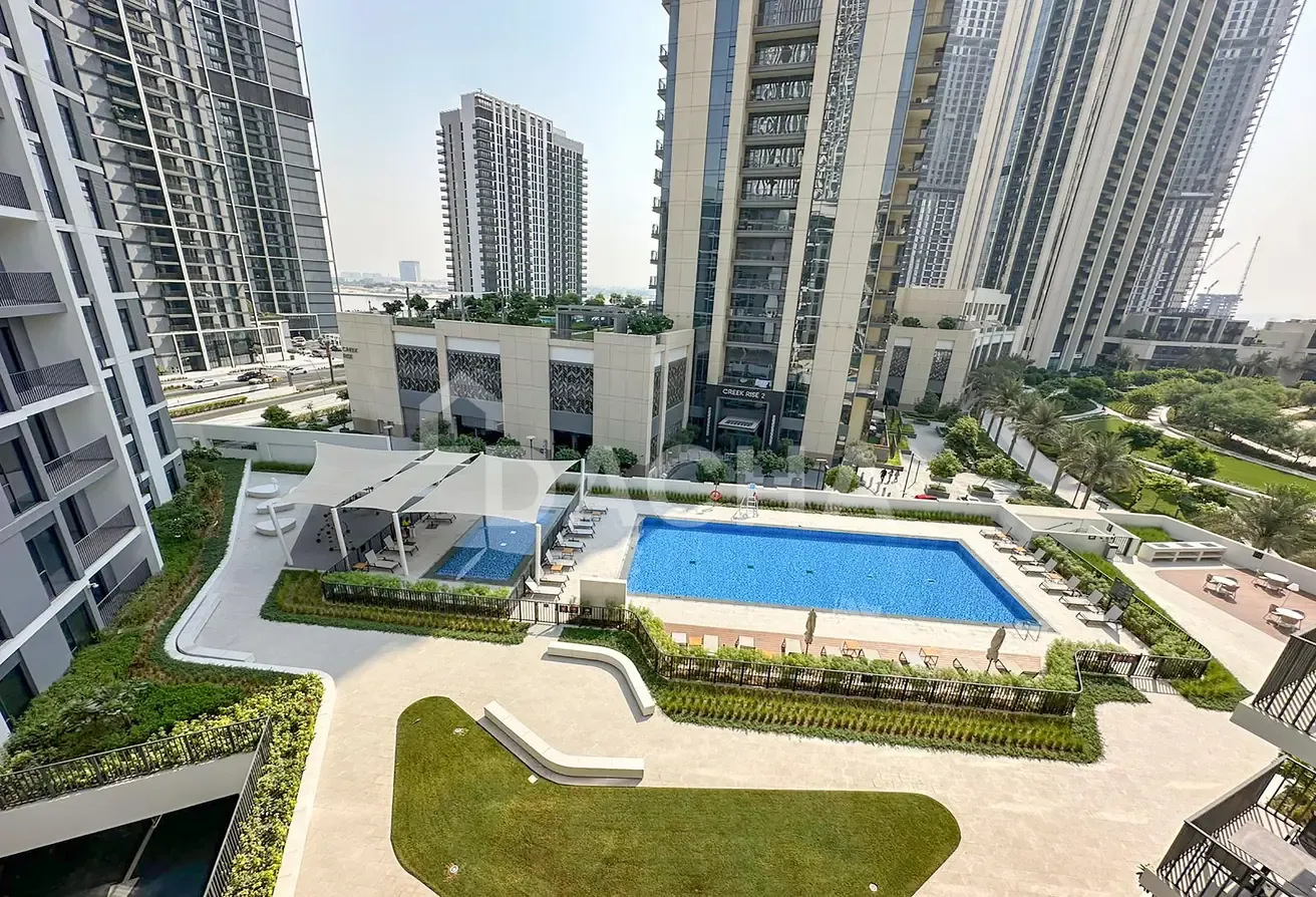 BRAND NEW | MID FLOOR | GREAT LOCATION