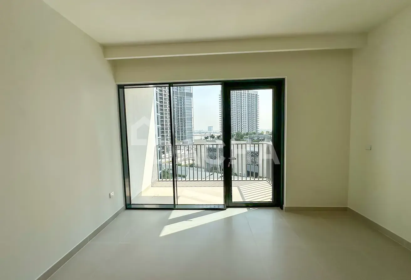 BRAND NEW | MID FLOOR | GREAT LOCATION