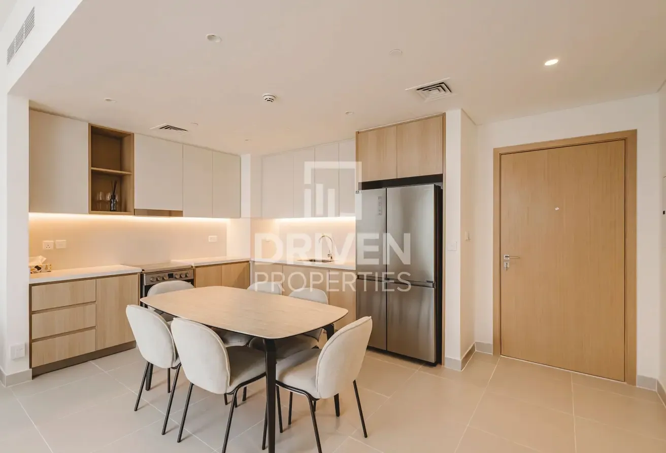 Furnished | Ready to Move in | High Floor