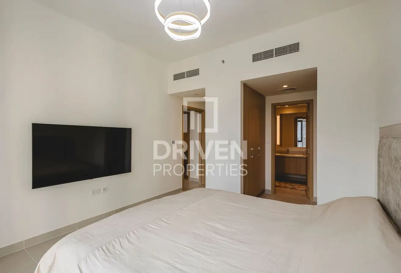 Furnished | Ready to Move in | High Floor