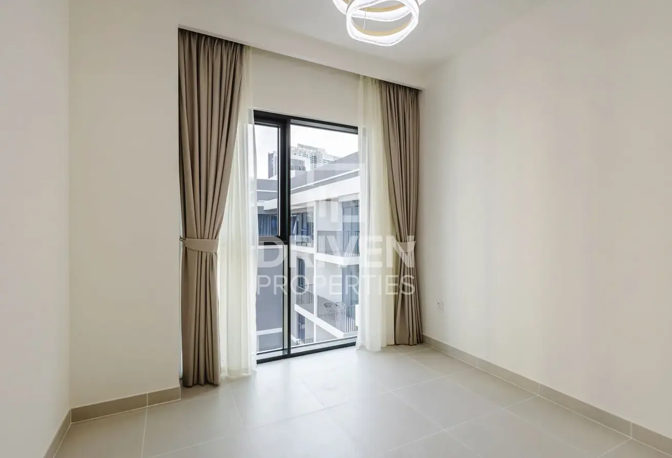 Furnished | Ready to Move in | High Floor