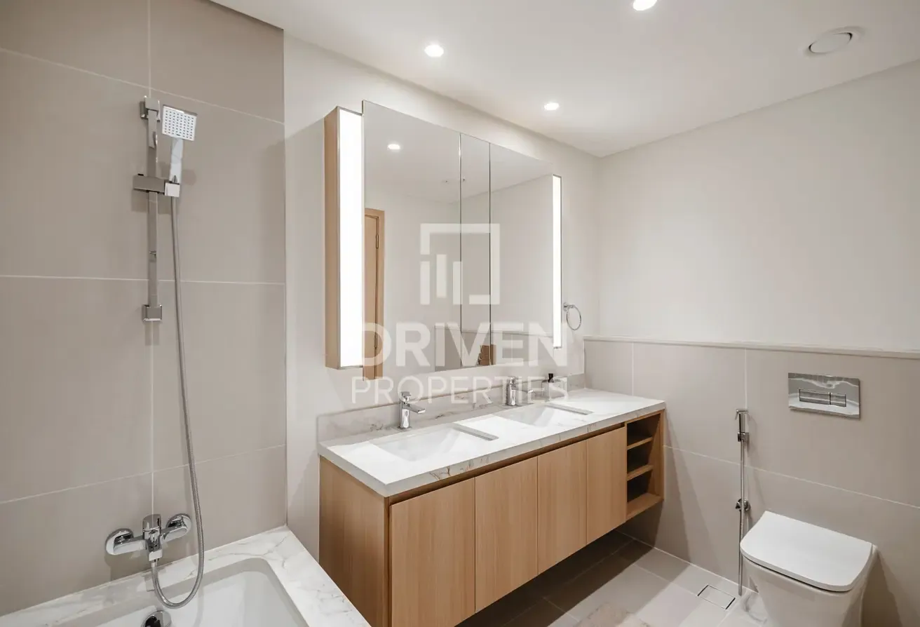 Furnished | Ready to Move in | High Floor