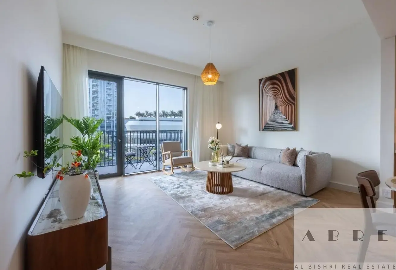 HOT DEAL BRAND NEW - VACANT - FULLY UPGRADED