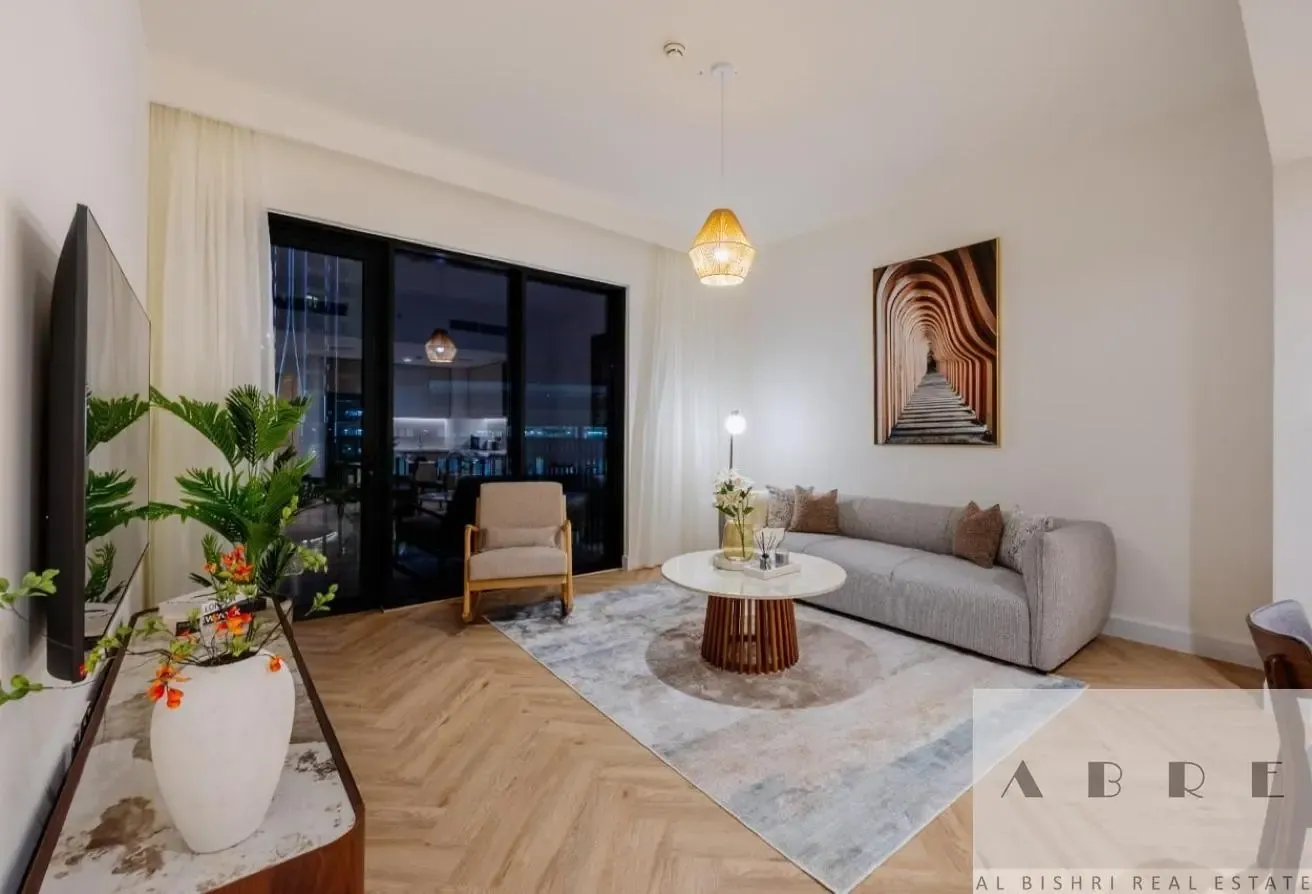 HOT DEAL BRAND NEW - VACANT - FULLY UPGRADED