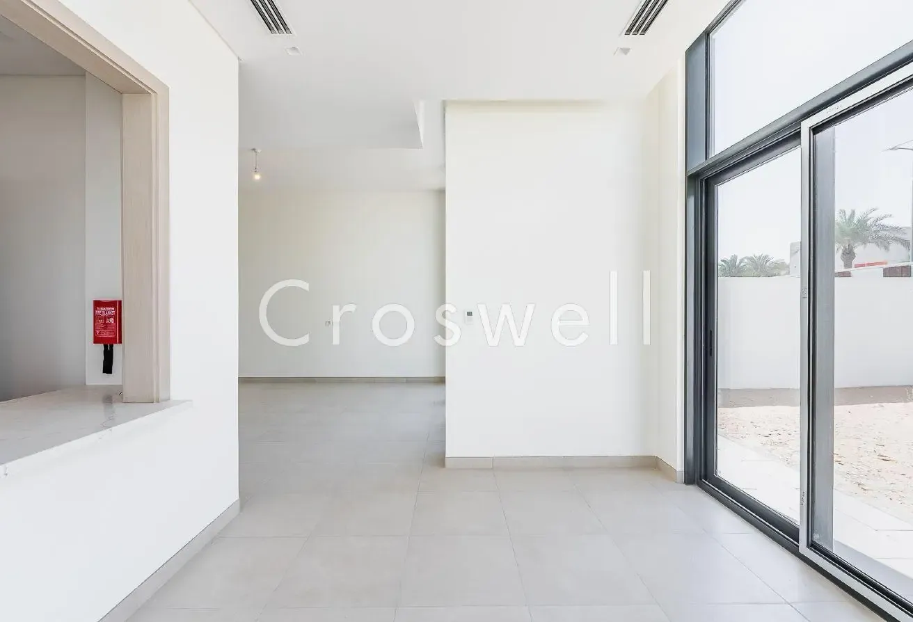 4 BR TH | Near to Swimming Pool | Corner Plot