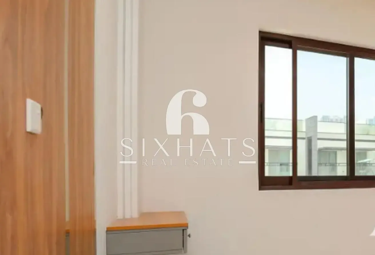 BRAND NEW | VACANT | 4 BEDROOM | NEAR TO METRO