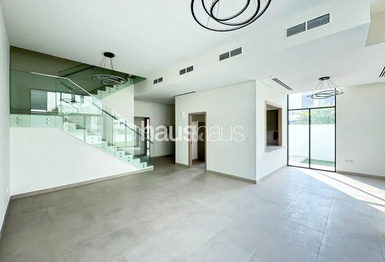 Corner Plot  | Opposite Pool | Vacant soon